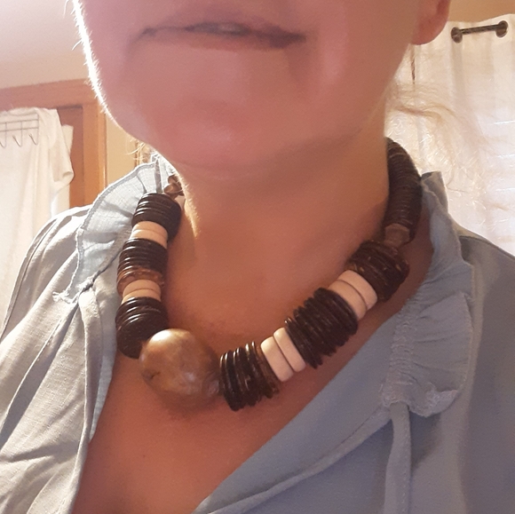 Vtg Wood Bead Necklace 19" Choker Style - Picture 6 of 16